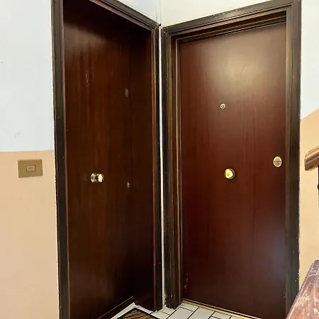 Apartment Ai Portici Di Via Savonarola