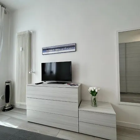 Apartman Ai Portici Di Via Savonarola *