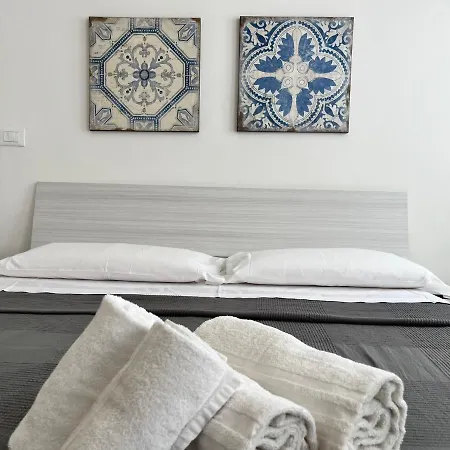 Ai Portici Di Via Savonarola Apartman *